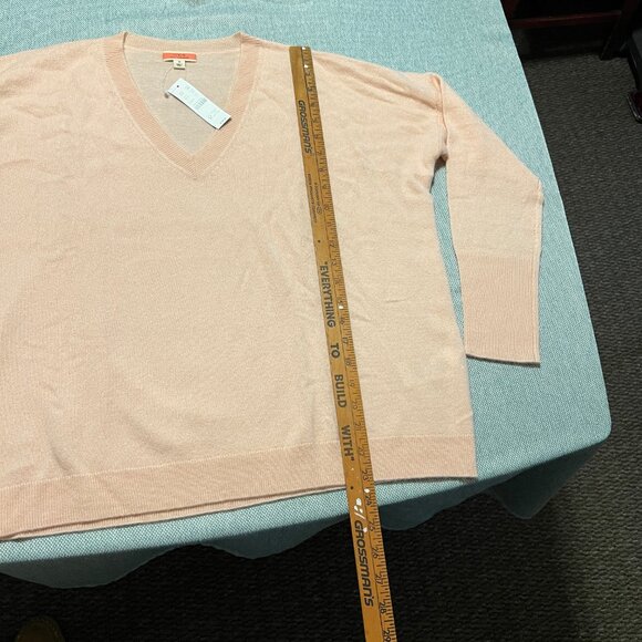 J Crew Oversized V-neck Cashmere Light Melon size Sm (but it's not, LOL) - Picture 6 of 8